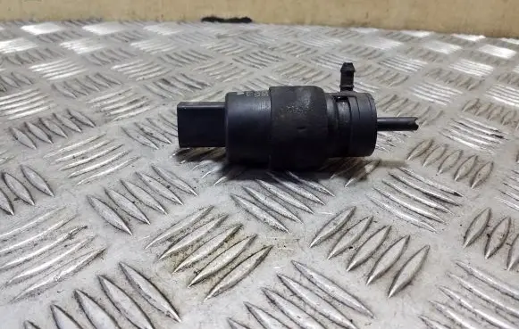 Audi TT TTS Mk2 Windscreen/windshield washer pump 1T0955651