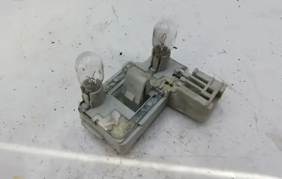 Tail light part