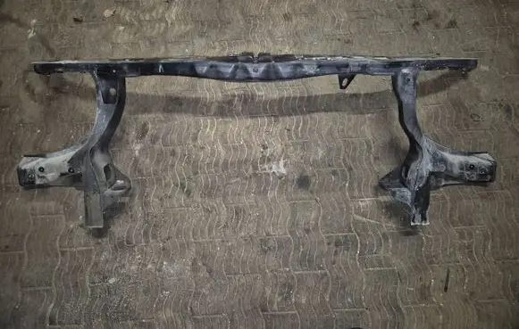 Volkswagen Transporter - Caravelle T5 Radiator support slam panel NOCODE