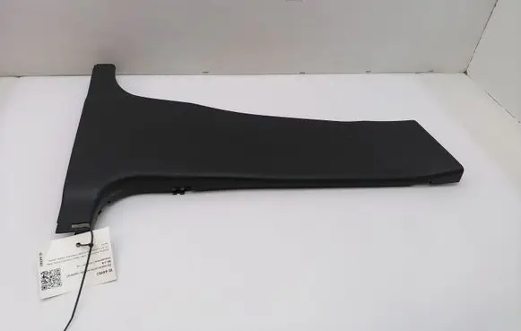 Mercedes-Benz C W204 (B) pillar trim (bottom) A2046900425