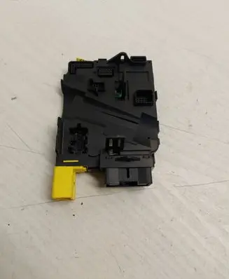 Volkswagen Golf V Steering angle sensor 1K0953549E 05113501 01019051180437