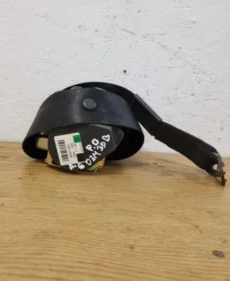 Audi A6 S6 C5 4B Front seatbelt