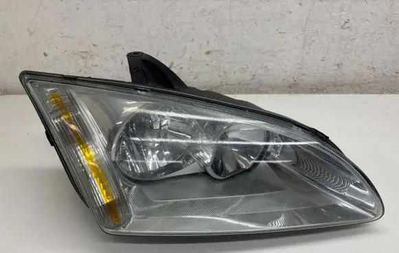 Ford Focus Headlight/headlamp 4M5113K060AA