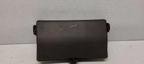 Opel Insignia A Fuse box cover 13222784 544949969