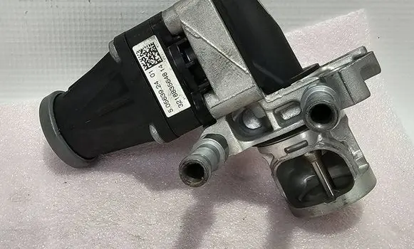 Ford Kuga III EGR valve 9829870280 50563924 2342011