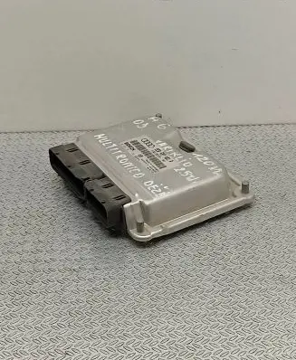 Audi A6 S6 C5 4B Engine control unit/module 8E0907401P 1039S01813 0281011136