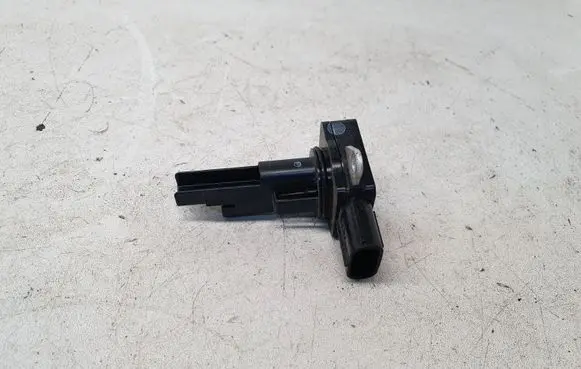Toyota Auris E180 Mass air flow meter 2220437010