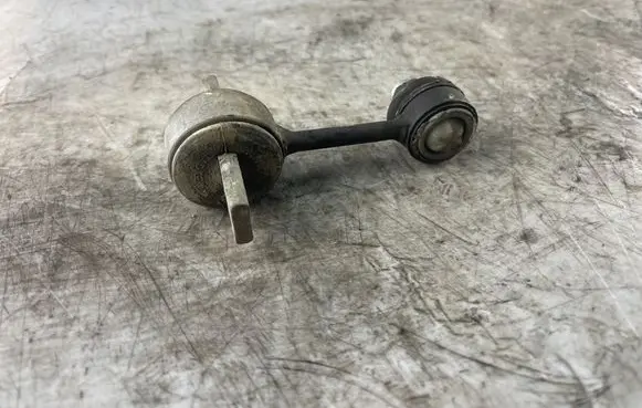 Rear anti-roll bar/stabilizer link