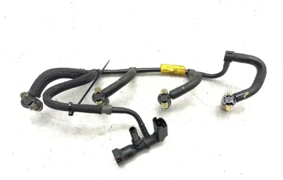 Nissan Qashqai Fuel return line/hose 166714557R