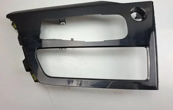 Peugeot 3008 II Other exterior part 9836663180
