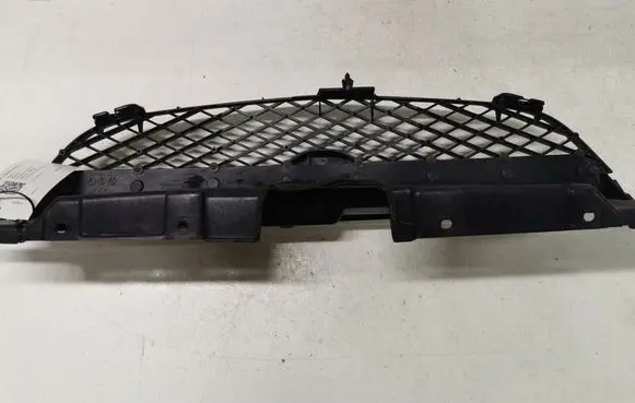 Mazda 626 Front bumper upper radiator grill GE4V50719 GE4T56381