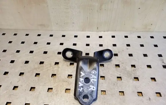Hyundai i40 Rear door lower hinge A046057