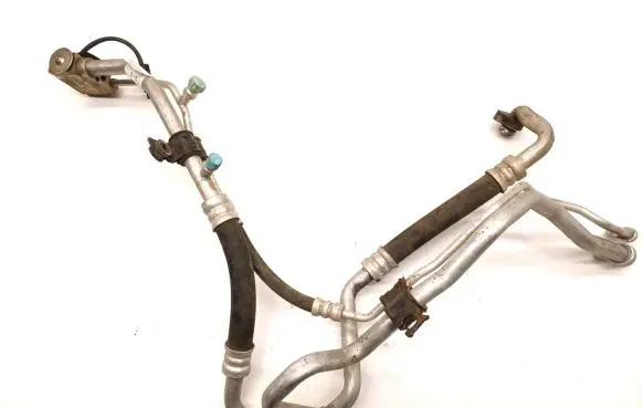 Tesla Model S Air conditioning (A/C) pipe/hose 1031670-00-F