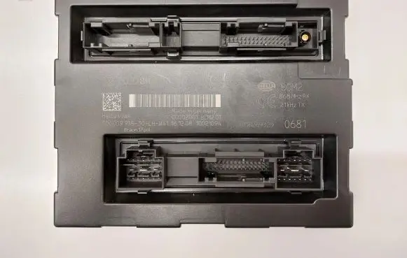 Audi A4 S4 B8 8K Comfort/convenience module 8K0907064C
