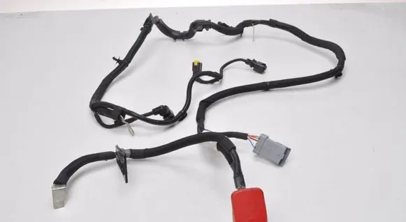 Opel Astra L Positive cable (battery) 9829002380