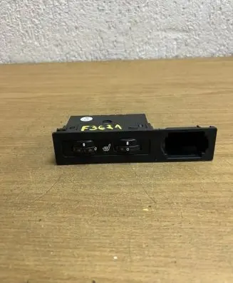 Lexus RX 450H Seat heating switch 113187727 F3621