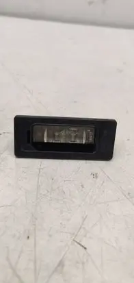 Volkswagen Golf VII Number plate light 3AF943021A