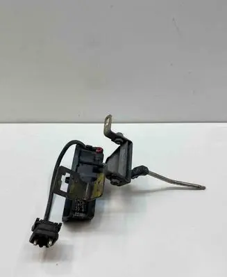 Mercedes-Benz SL R129 Headlight wiper arm set 1298200342 A1298200342
