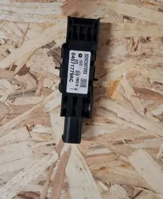Jeep Grand Cherokee Airbag deployment crash/impact sensor 04671779AC 190213 0292307253