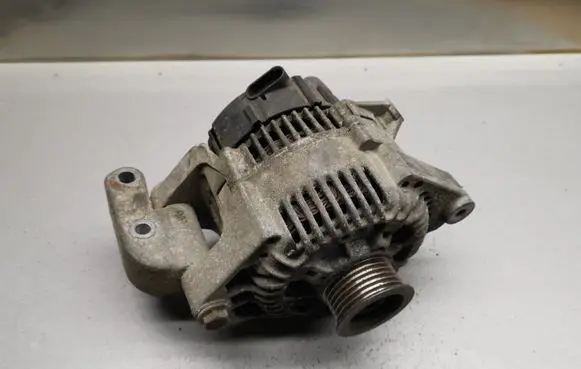 Opel Sintra Generator/alternator