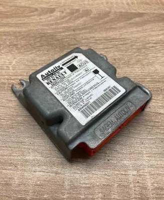 Renault Scenic I Airbag control unit/module 600639500 8200117652