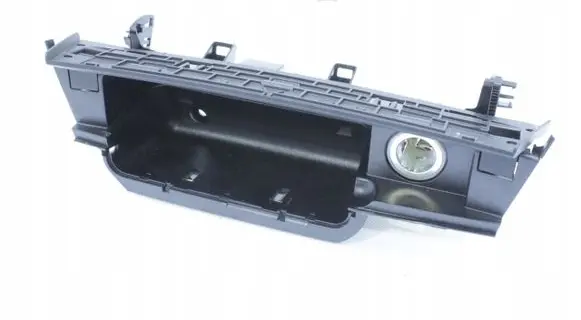 BMW 7 F01 F02 F03 F04 Car ashtray 9119317