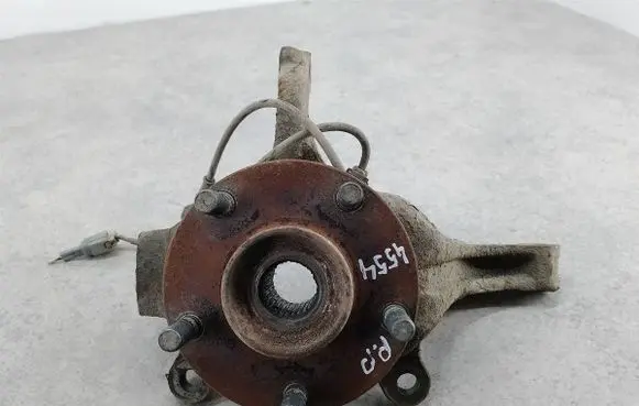 Nissan Qashqai+2 Front wheel hub spindle knuckle 40014-JD040