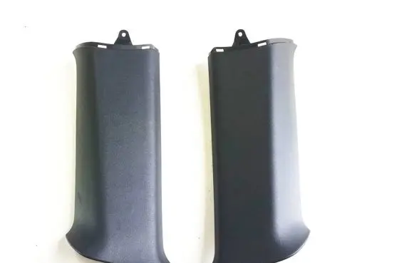 Skoda Octavia Mk2 (1Z) (D)pillar trim (top) 