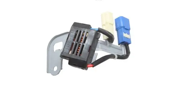 Toyota Prius (XW50) Aerial antenna filter 863B047030