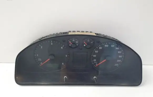 Volkswagen Transporter - Caravelle T5 Speedometer (instrument cluster) 88311346