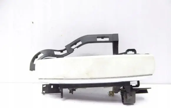 Audi A6 S6 C6 4F Front door coupe exterior handle/bracket 