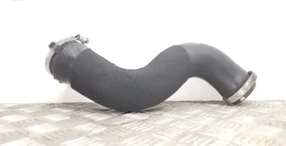Audi A5 Sportback 8TA Intercooler hose/pipe 8K0145737J