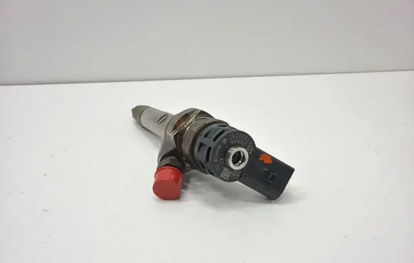 BMW 3 F30 F35 F31 Fuel injector 8514148 0445110