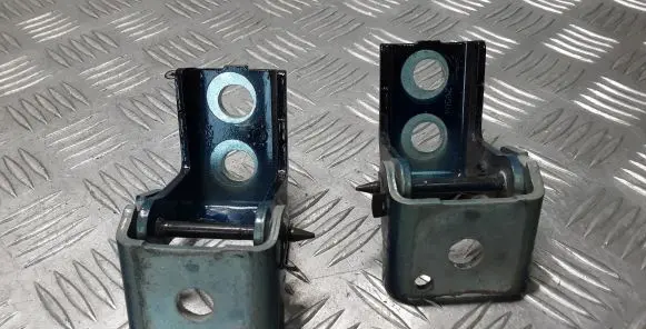 Peugeot 308 Front door hinge set 