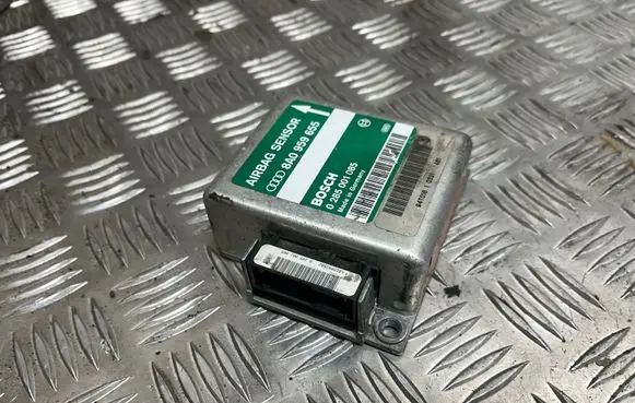 Audi A6 S6 C4 4A Airbag control unit/module 8A0959655 0285001085