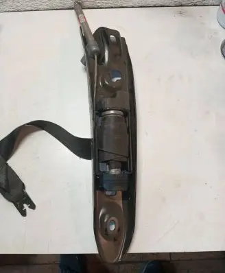 Volvo XC90 Front seatbelt 30661913