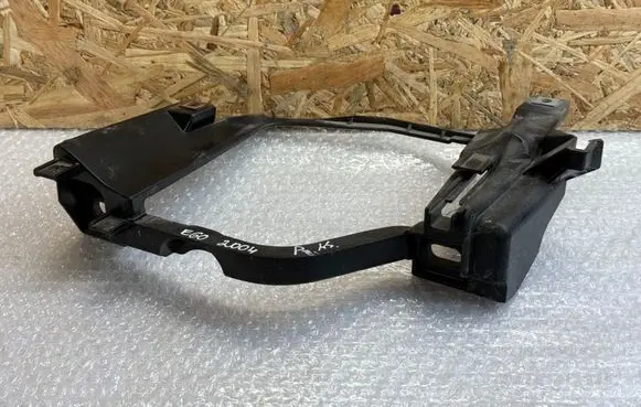 BMW 5 E60 E61 Headlight/headlamp mounting bracket 324441160L6
