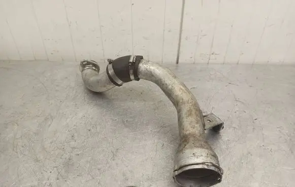 Volkswagen Touareg I Intercooler hose/pipe 7L6145941B