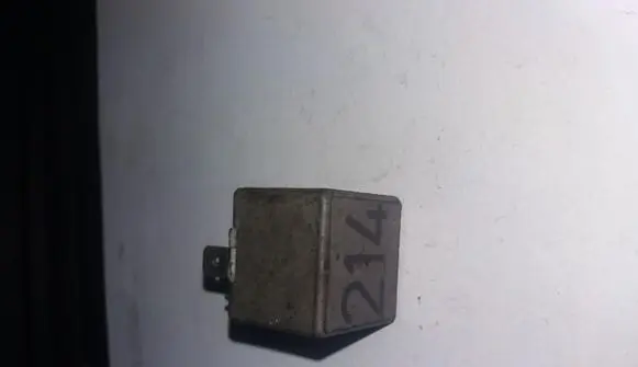 Audi A4 S4 B5 8D Other relay 443951253K