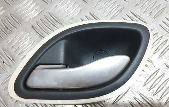 Renault Espace - Grand espace IV Front door interior handle 8200000723