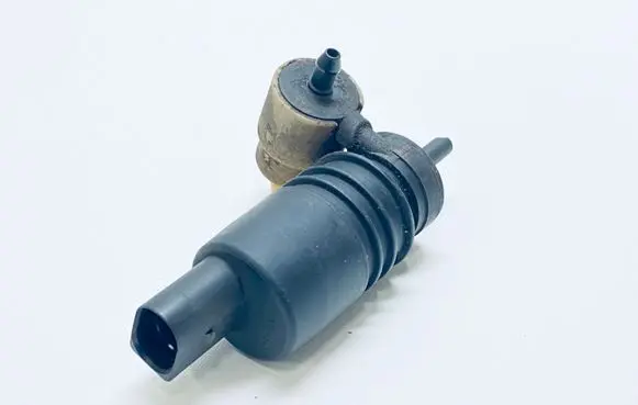 Audi A6 S6 C6 4F Windscreen/windshield washer pump 1T0955651A