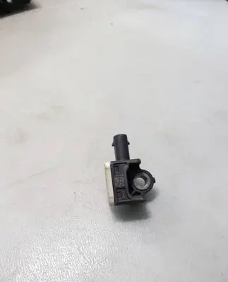 Volkswagen Polo V 6R Airbag deployment crash/impact sensor 2H0959351