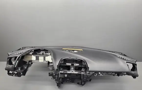 Mazda 3 III Dashboard BHN160350 0589P1000197 0589P1000235