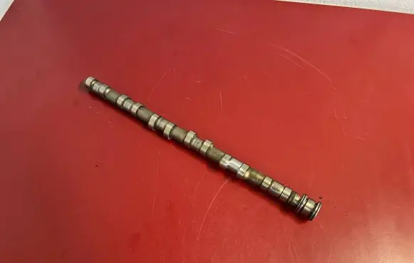 BMW X3 F25 Camshaft 7576160 11317576160