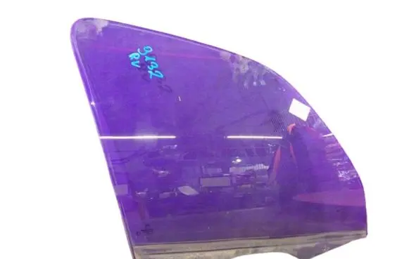 Citroen Xsara Picasso Front door window glass four-door 