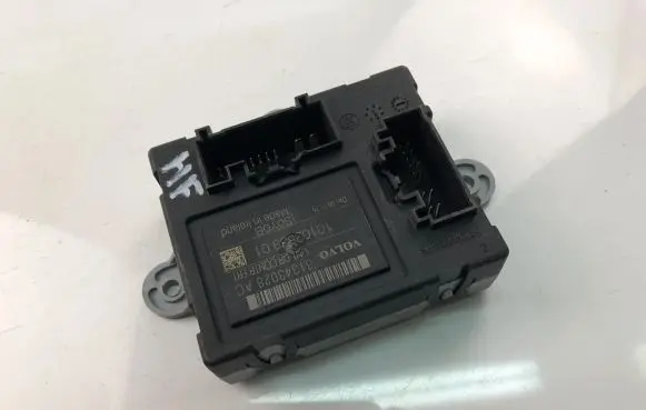 Volvo V70 Other control units/modules 31343028AC