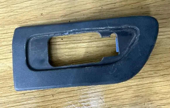 Volvo V70 Fender trim (molding) 09151910