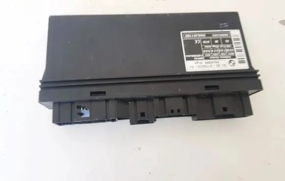 BMW 5 E60 E61 Comfort/convenience module 6135917607001 61.35-9176070-01
