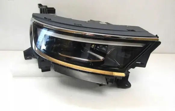 Opel Mokka X Headlight/headlamp 9834016680