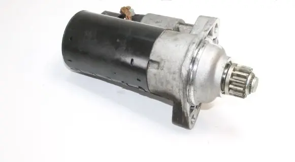 Mercedes-Benz A W176 Starter motor A2709060700